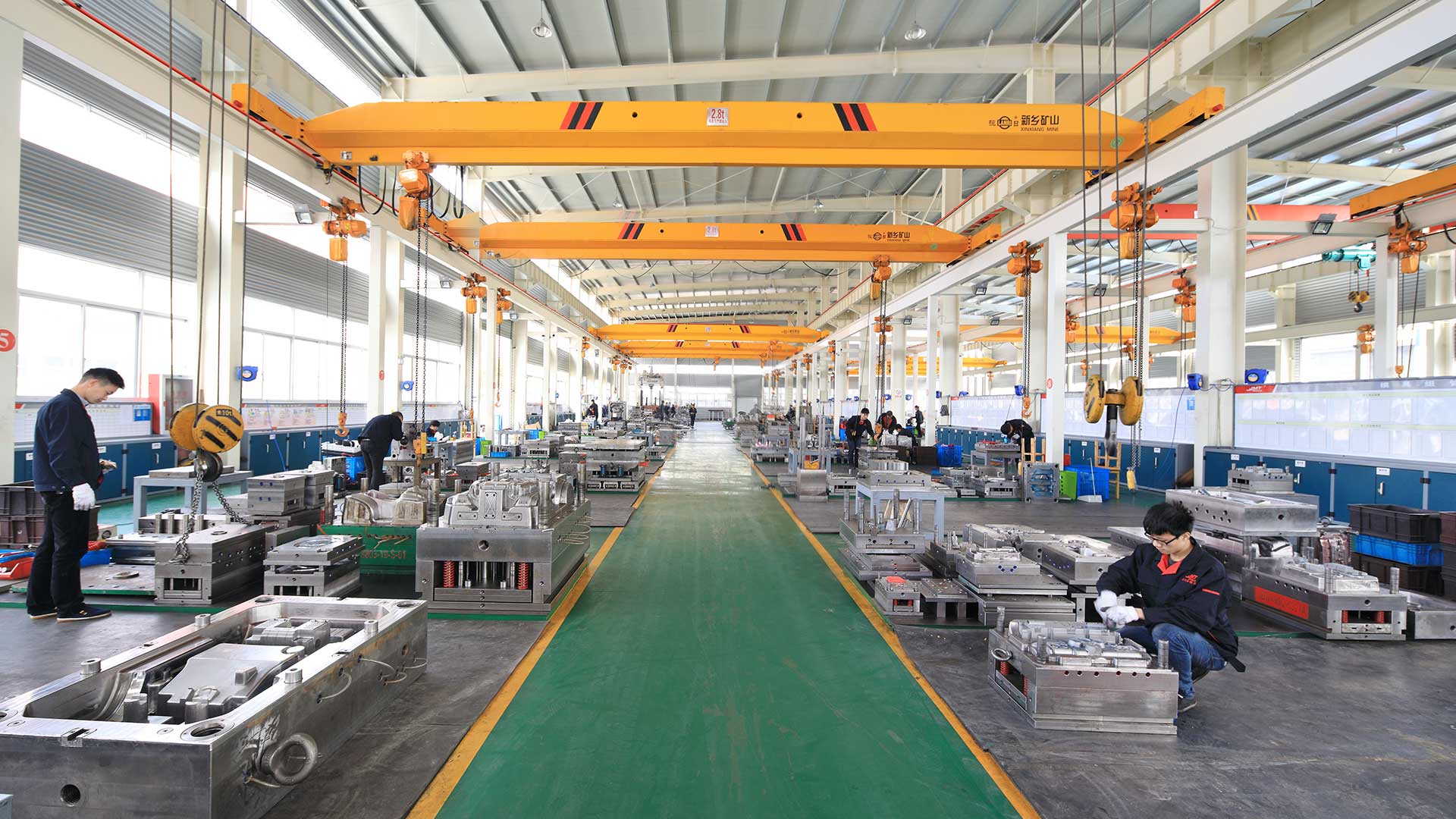 Taizhou Huangyan JMT Mould Co., Ltd
